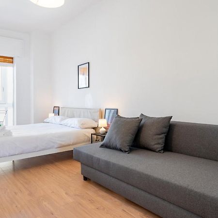 Central & Elegant Loft - With Balcony Bari Exteriér fotografie
