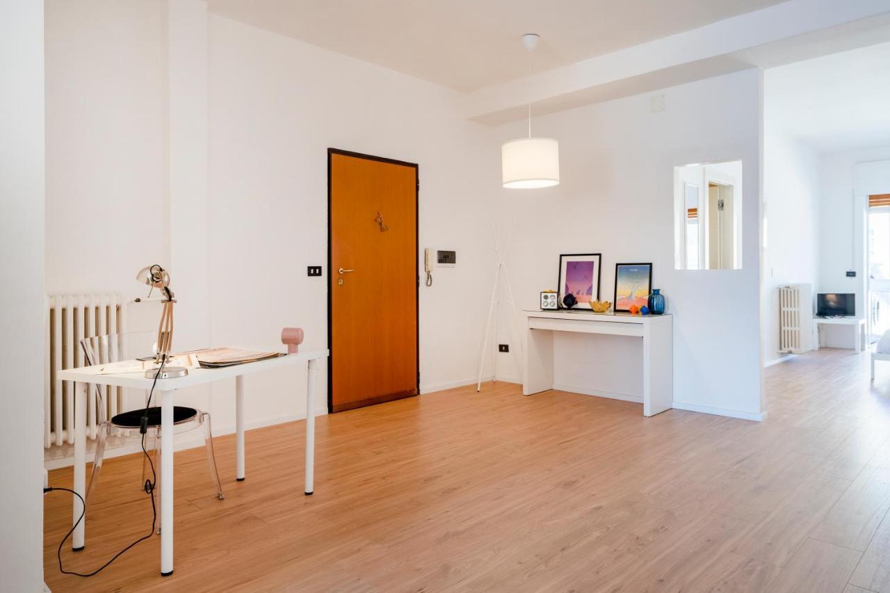 Central & Elegant Loft - With Balcony Bari Exteriér fotografie